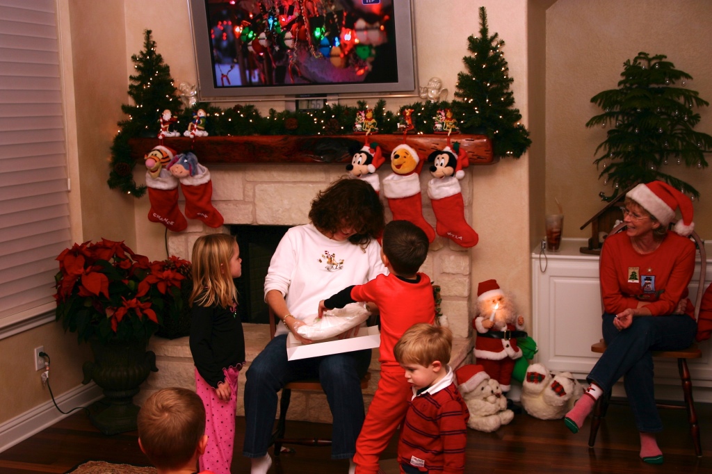 Hildebrand Christmas ScreenSaver/1024x768_2006-12-24 Christmas Eve 118.jpg